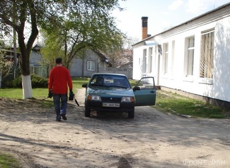 На переслідувачів Гузь поскаржився у прокуратуру