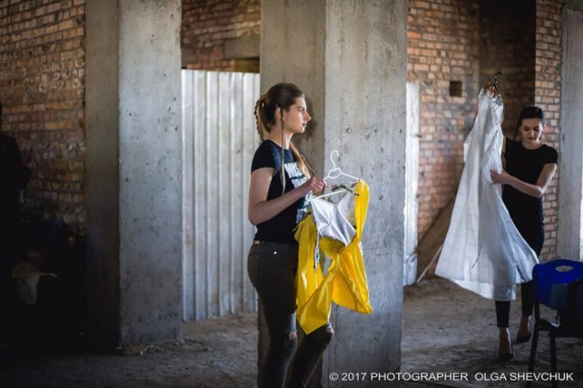 Другий день Lutsk Fashion Weekend: як будівництво перетворили на модний подіум