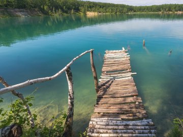 Наче Мальдіви: волинський фотограф показав кар'єр небесного кольору на Вінничині. ФОТО