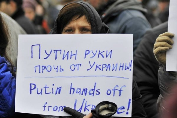 Антивоєнне віче в Луцьку: обличчя майдану. ФОТО