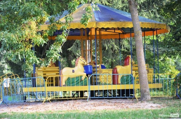 Фотопогляд: центральний парк Луцька