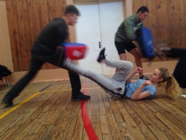 Луцькі пластуни вчились самозахисту. ФОТО