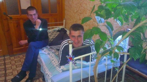 У Луцьку діти подарували сувеніри бійцям, які лікуються. ФОТО