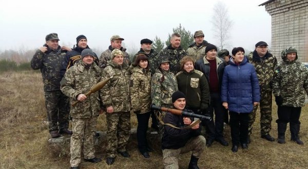 Волинські чиновники - «озброєні і небезпечні» 