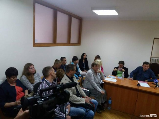 Голова луцького виборчкому хоче покарати «прогульників»