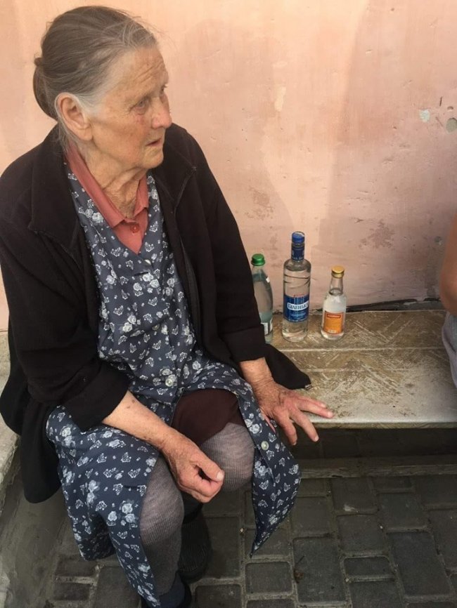 Бабуся, яка у Луцьку торгувала сурогатом, сплатить кількатисячний штраф