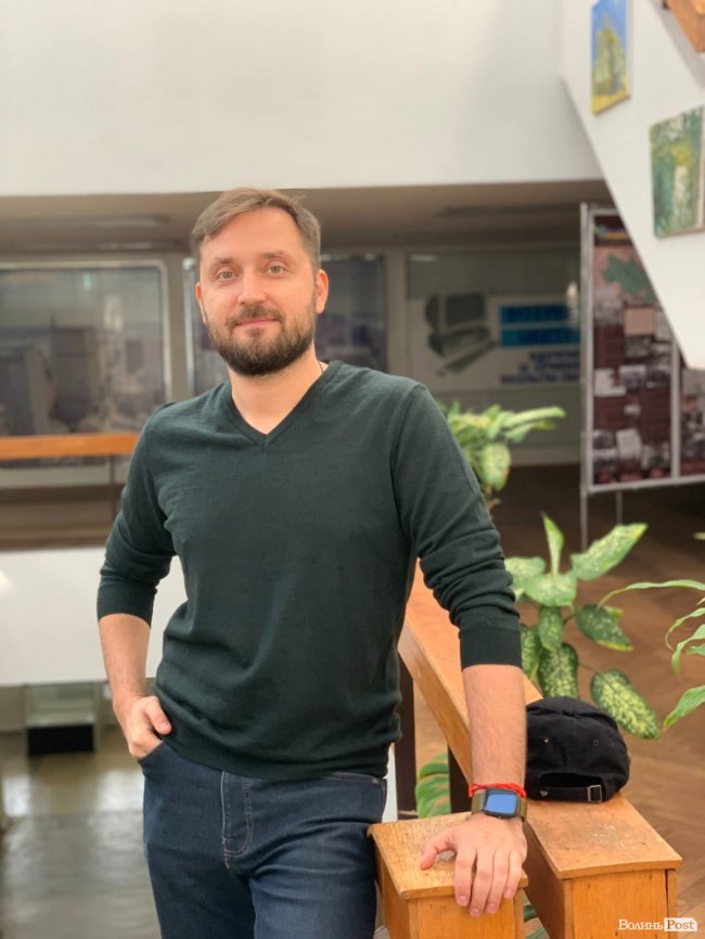 У Луцьку презентували соціальний фотопроєкт для переселенців «Очі – дзеркало душі»