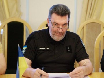 ЗСУ можуть вражати цілі на території РФ українською зброєю, – Данілов