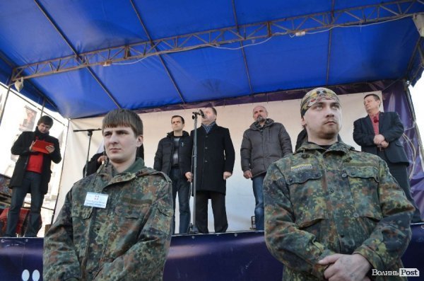 «Кадрове» віче в Луцьку. ФОТО. ВІДЕО