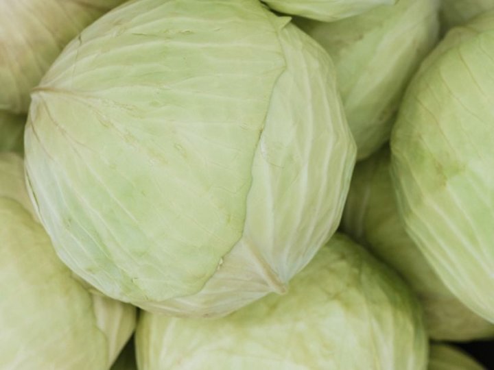 Ще один овоч борщового набору стрімко дешевшає: яка причина