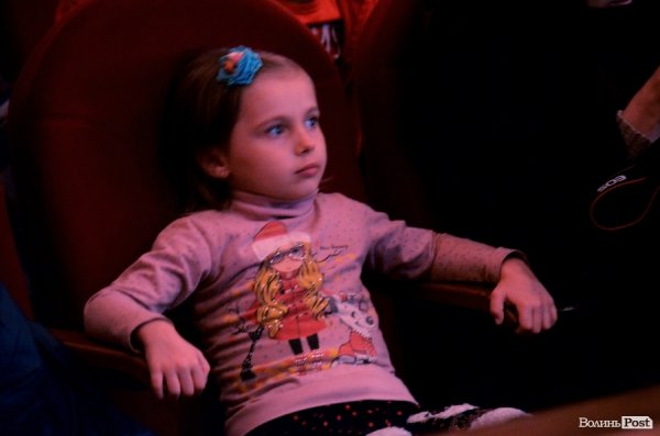 У Луцьку козаки показали свою майстерність в бойовому гопаці.ФОТО