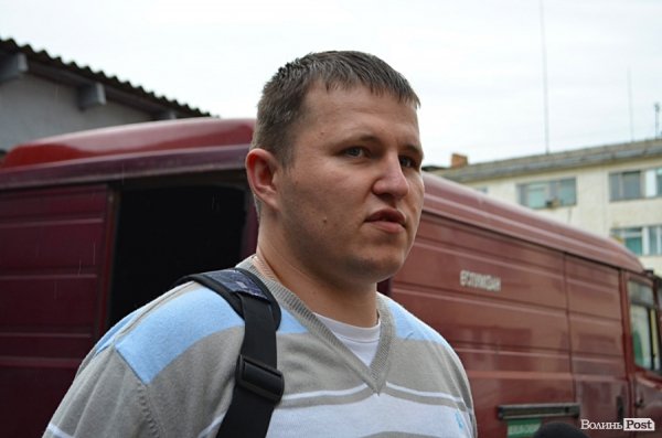 Луцькі депутати передали «айдарівцям» допомогу. ФОТО