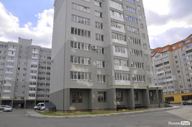 Будинок на вулиці  Липинського. Тут звели 144 квартири