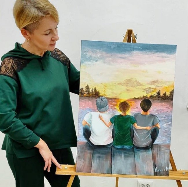 Дружини полеглих Героїв з Луцька писатимуть картини про власні історії кохання