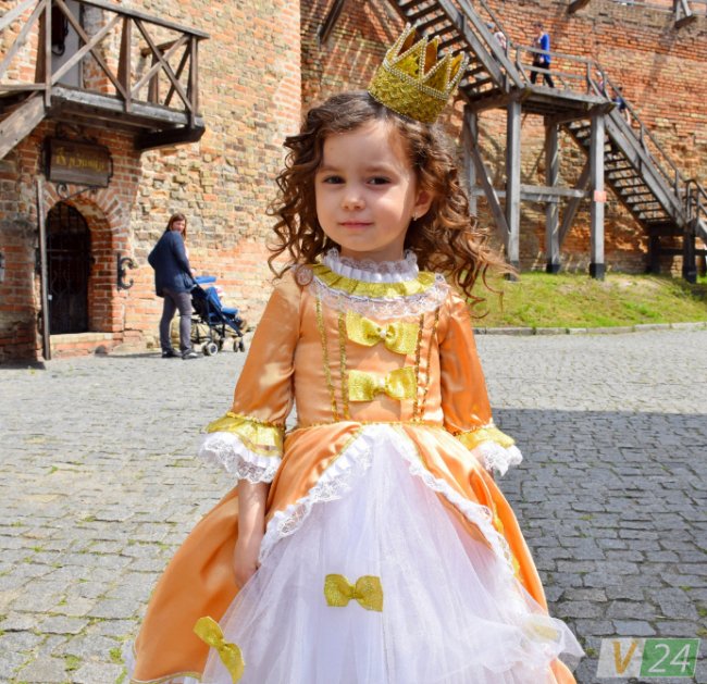 «Волинська княжна»: кому дістався титул та корона. ФОТО