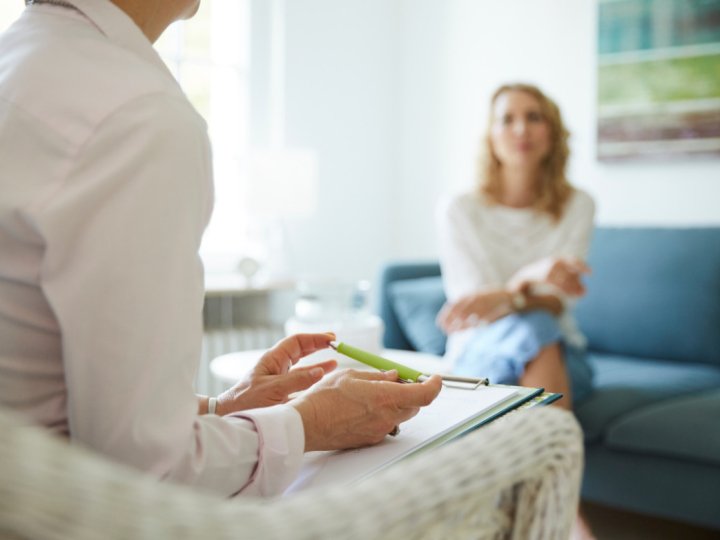 10 ознак, що вам варто звернутися до психотерапевта