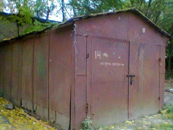 У Луцьку демонтували тимчасові споруди. ФОТО