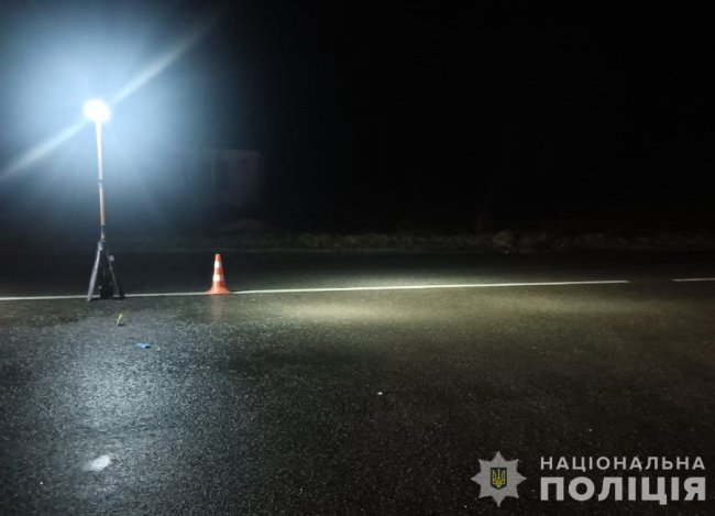 На Волині автівка на смерть збила 66-річного чоловіка