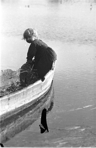 Дітлахи, рибалки та човни: волинське Полісся на фото аргентинки