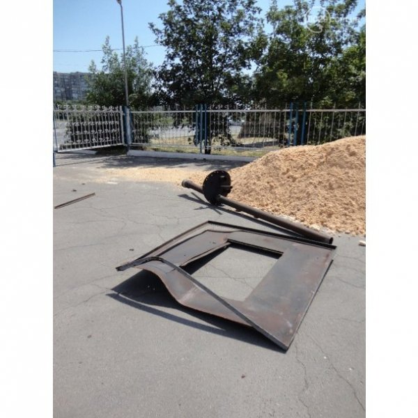 У Маріуполі вибухнула заправка. ФОТО