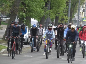 Під час благодійного велопробігу в Луцьку зібрали гроші на 26 тактичних аптечок