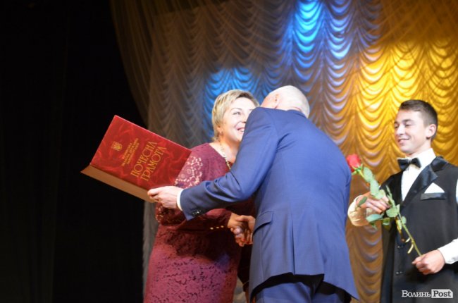 У Луцьку нагородили кращих освітян Волині. ФОТО