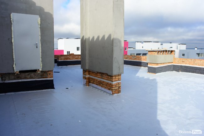 У Луцьку продовжує «рости» яскравий ЖК «Caramel Residence». ФОТО*