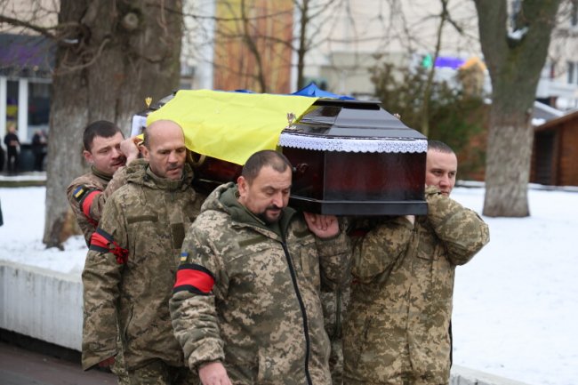 У Луцьку поховали Героя Андрія Лащука