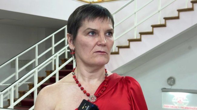 Ветеранка презентувала у Луцьку колекцію одягу, ескізи до якої малювала у полоні. ФОТО