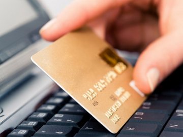 Нібито працівник банку ошукав волинянку на 2 тисячі гривень