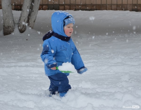 Снігопад у Луцьку. ФОТО