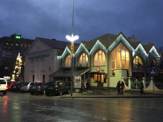 У Ковелі засвітили нову ілюмінацію. ФОТО