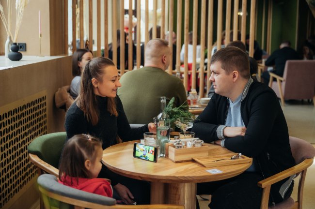 Ольга з родиною позитивно оцінили янтики