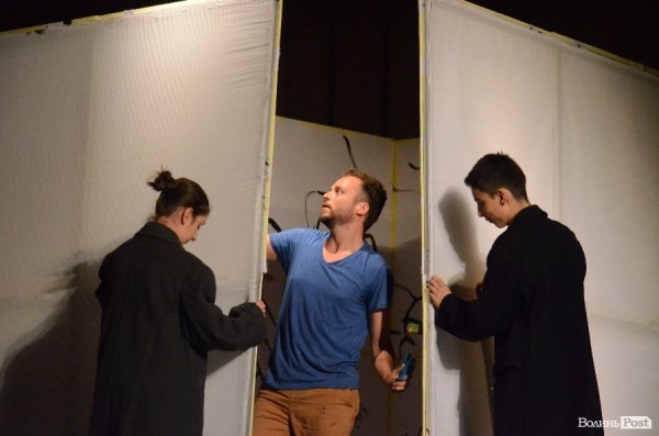 Історії дітей-біженців мовою танцю. ФОТО