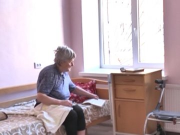 Грошей не вистачає на ліки і зарплати: як працює єдиний на Волині хоспіс. ВІДЕО