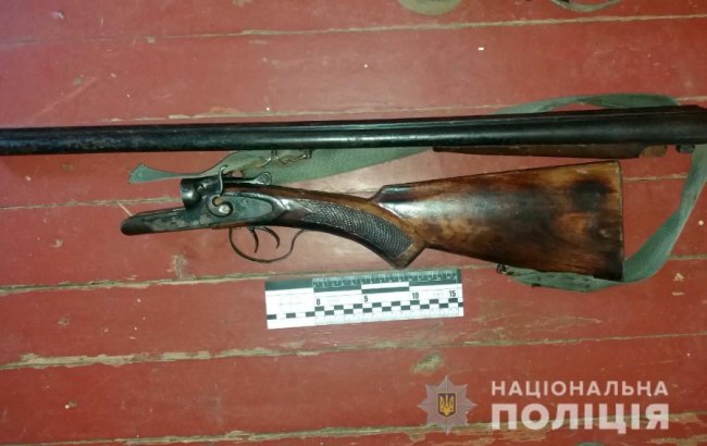 Зброя, боєприпаси, наркотики: у волинянина вдома під час обшуку знайшли заборонені предмети. ФОТО