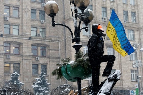 Нові барикади Євромайдану. ФОТО