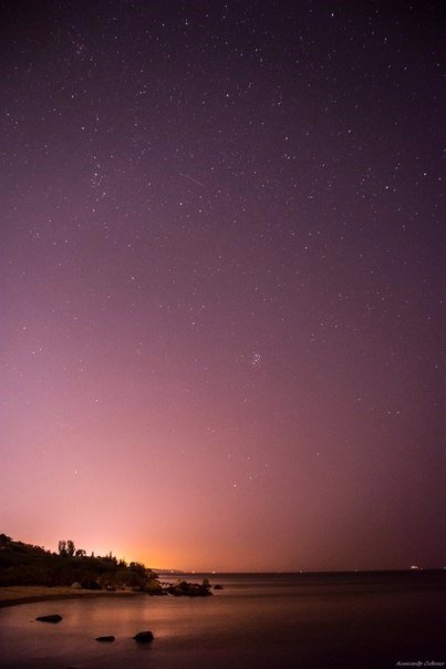 Метеорити в небі над Одесою. ФОТО