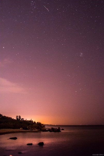 Метеорити в небі над Одесою. ФОТО