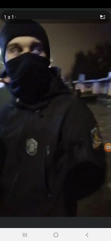 Муніципали спростовують інформацію, що під час знесення Старого ринку були у балаклавах