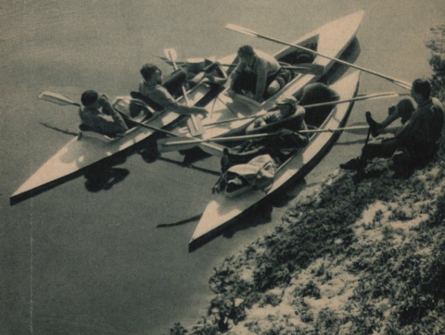 Спортсмени на каяках