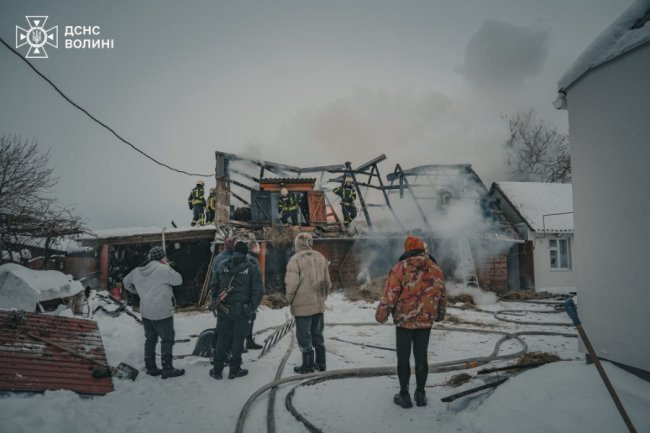 На Волині горів хлів