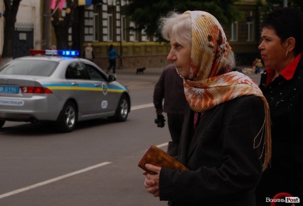 Парад Перемоги у Луцьку пройшов з комуністами і міліцією