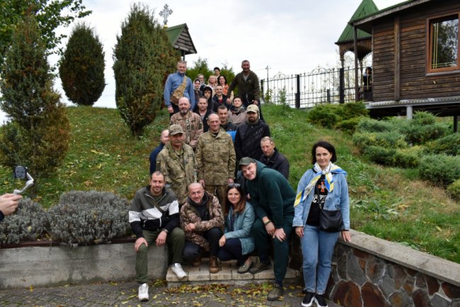 На Волині для військових влаштували екскурсію у древній монастир