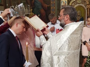 На Волині повінчався голова громади. ФОТО