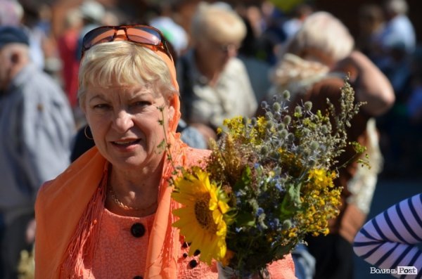 Як у Луцьку віряни відзначали Яблучного Спаса. ФОТО