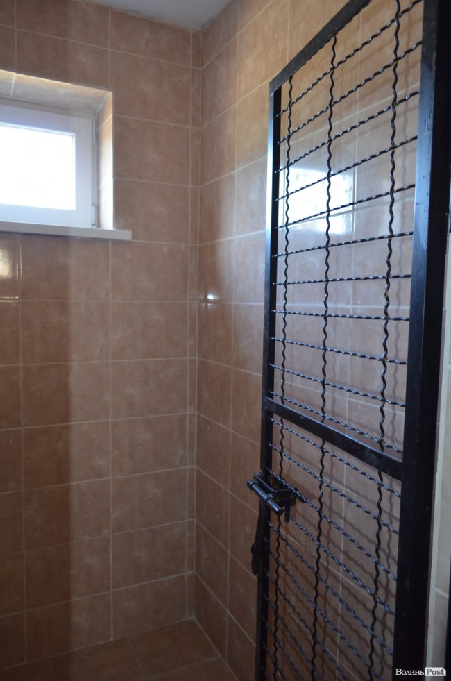 Показали умови, у яких живуть тварини в луцькій «Ласці». ФОТО