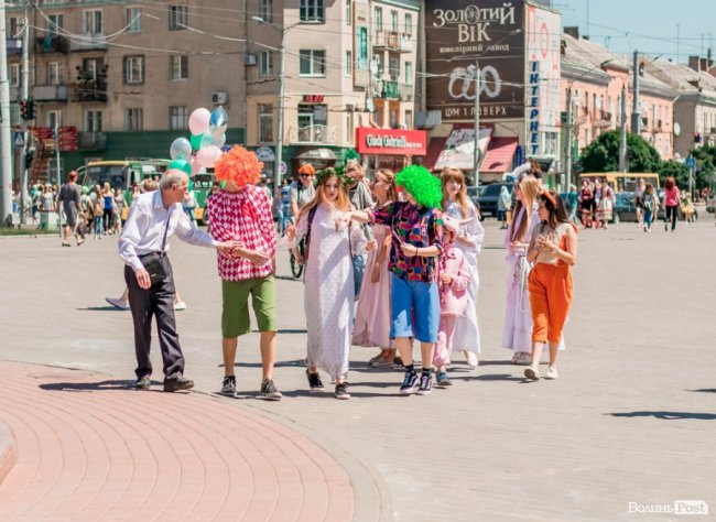 Перший день літа у Луцьку. ФОТОРЕПОРТАЖ 