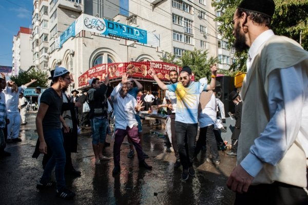 В Умані хасиди святкують Новий рік. ФОТО