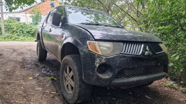 Воїну з Волині потрібна допомога у зборі коштів на авто, яке постраждало після обстрілів